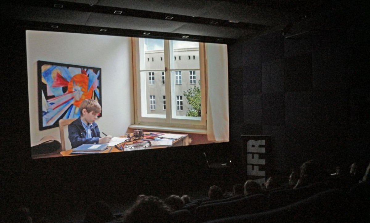 © Jörn Staeger